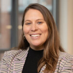 Everett Laura 450x450